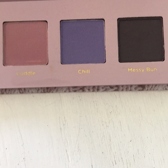 ⭐️3 for $21⭐️ or 1@ listed price Dominique eyeshadow palette ~ NEW - Picture 2 of 5
